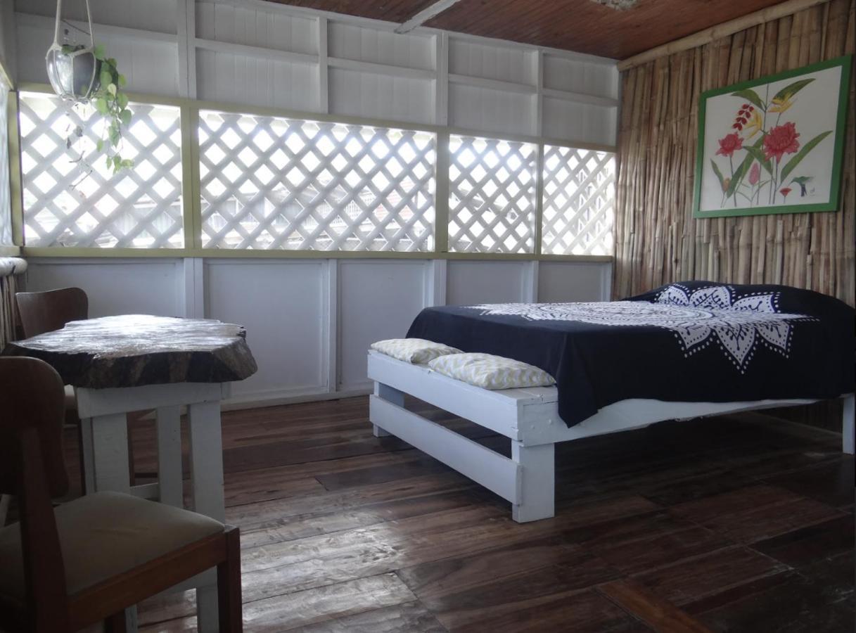 Hotel Puerto Viejo - Estd 1939 Puerto Viejo de Talamanca Экстерьер фото