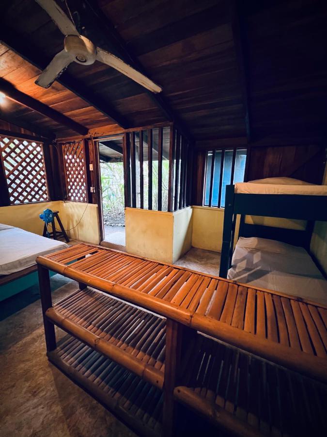 Hotel Puerto Viejo - Estd 1939 Puerto Viejo de Talamanca Экстерьер фото
